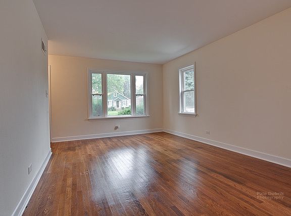 4th image of 706 W Atlantic Ave