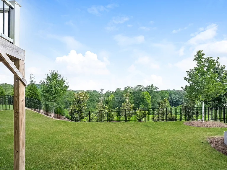 768 Alcovy Mill Park — Photo 21