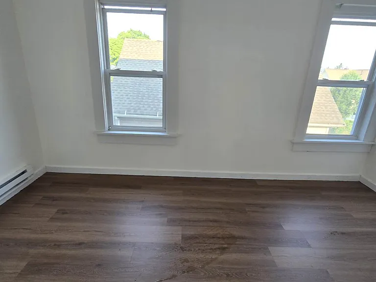 50 Elliot St #2 — Photo 6