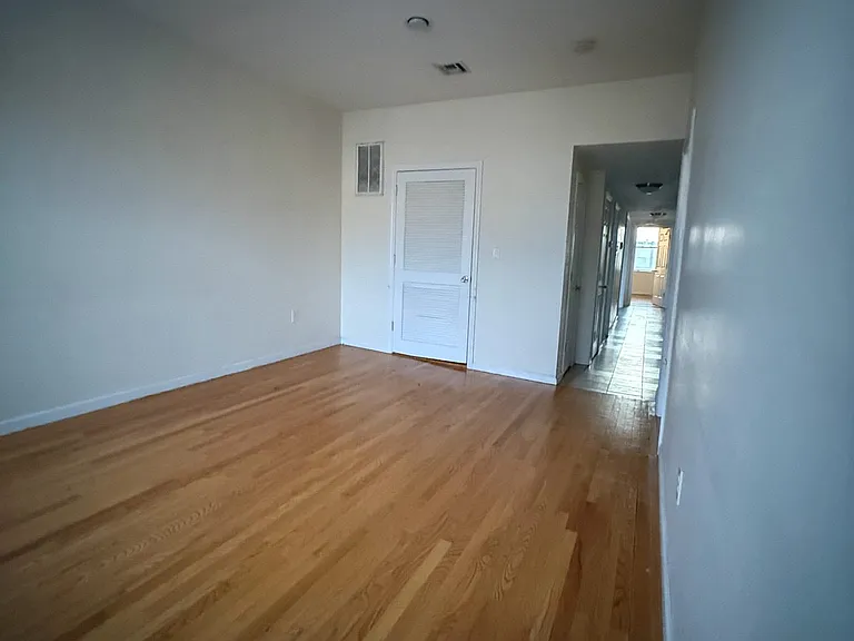 459 Broadway #2 — Photo 2