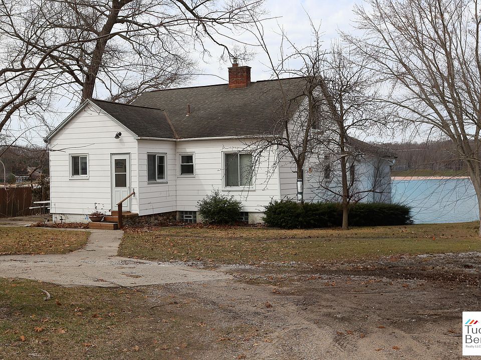 1st image of 2378 Duff Rd