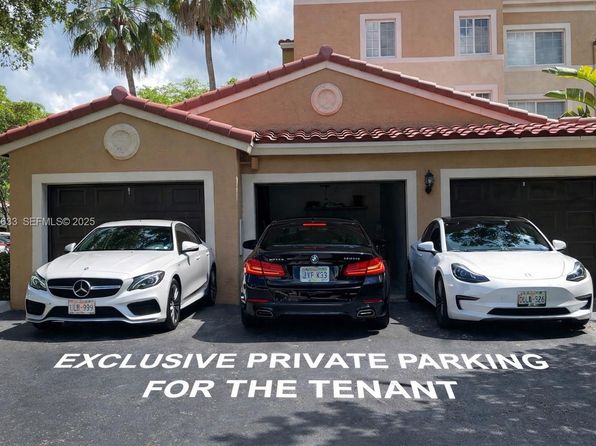 2031 Renaissance Blvd APT 101