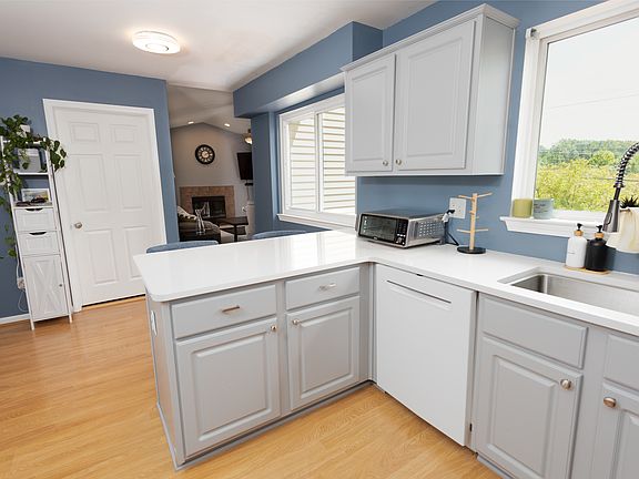 5th image of 5834 Glen Creek Ct