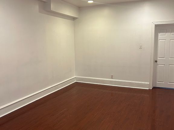 4th image of 6232 W Jefferson St Unit B