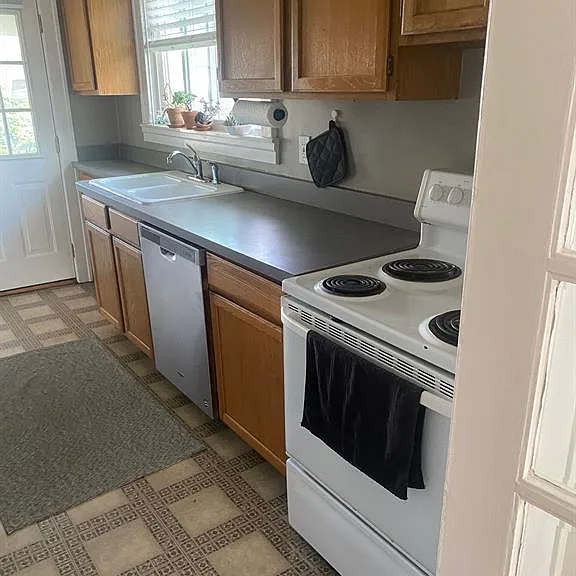 205 S Maple Ave — Photo 11