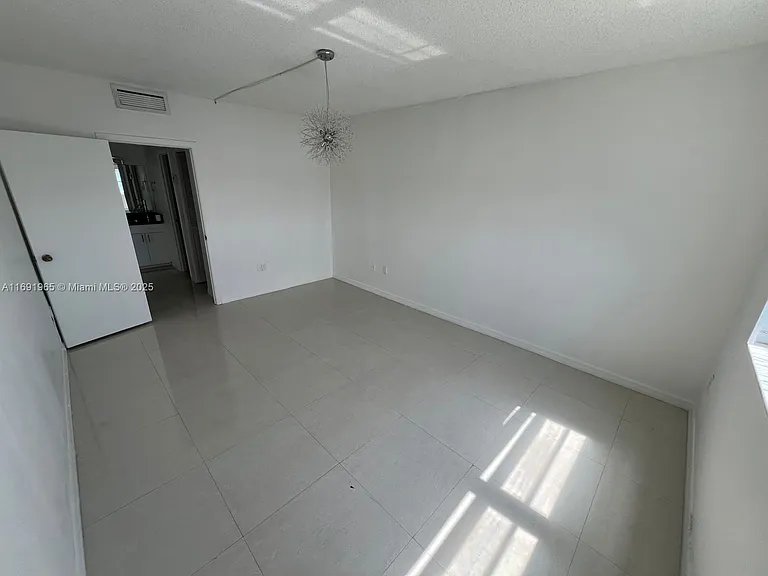 500 Bayview Dr #620 — Photo 23