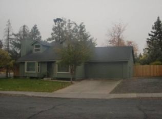 2905 NE Purcell Blvd, Bend, OR 97701