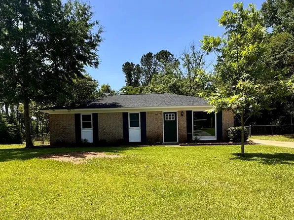 17 County Road 3349, Troy, AL 36079