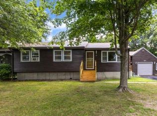 129 Navillus Rd, Tewksbury, MA 01876