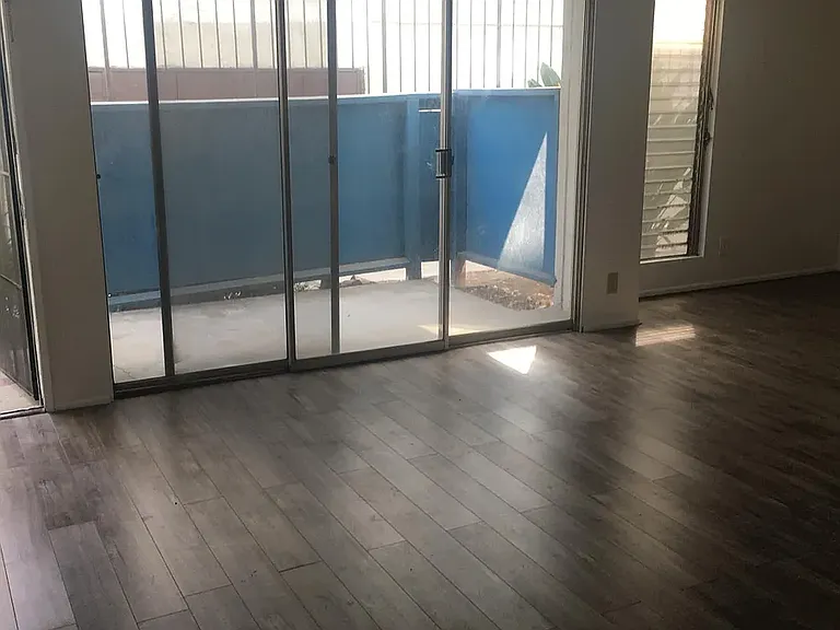 3444 Mentone Ave #1 — Photo 1