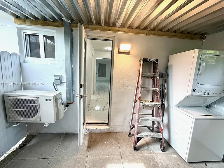 931 SW 82nd Ave #3 — Photo 26