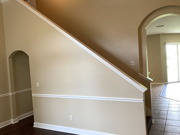 4th image of 937 E Terranova Way