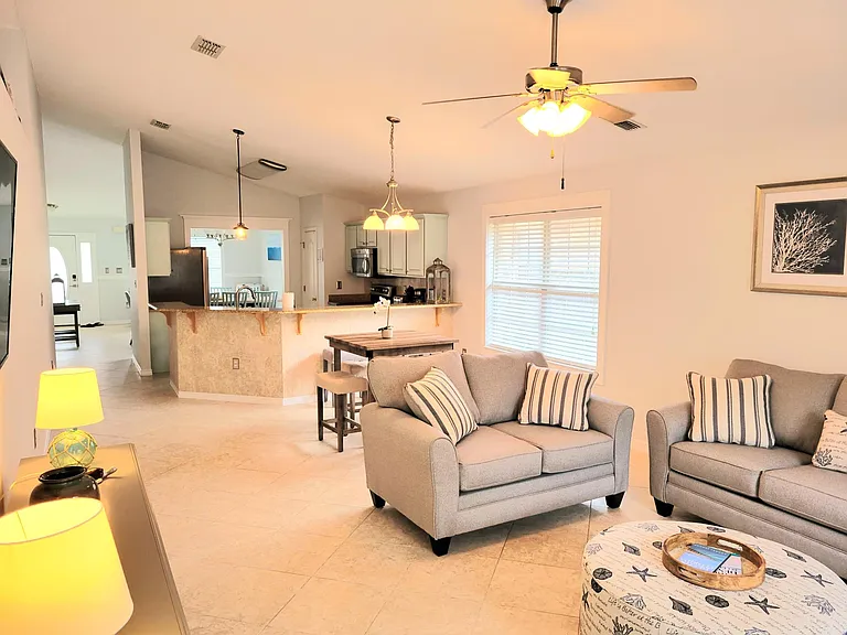 157 Sandy Cay Dr — Photo 10