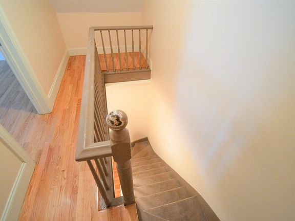 5th image of 25 Lothrop St #1