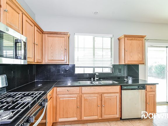 4th image of 6352 Enchanted Creek Pl