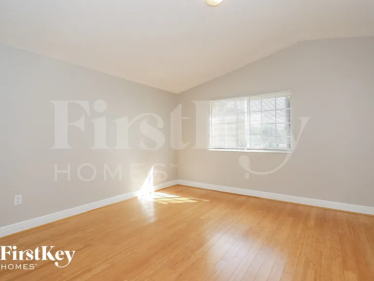 12324 SW 143rd Ln — Photo 9