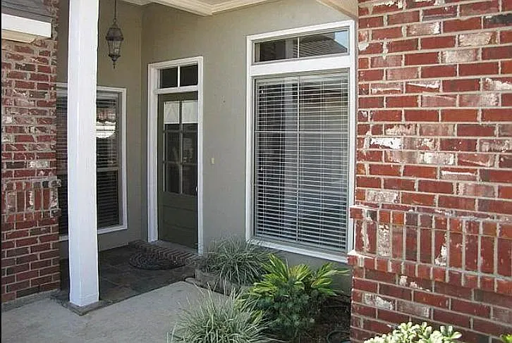 3 bed, 1365 sqft, $1,800 — Photo 2