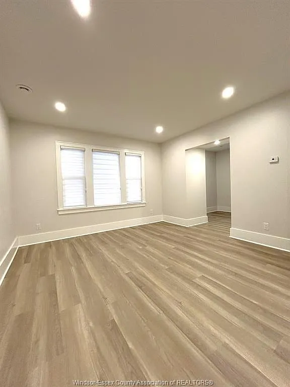 3 bed, 1.5 bath, $2,100 — Photo 3