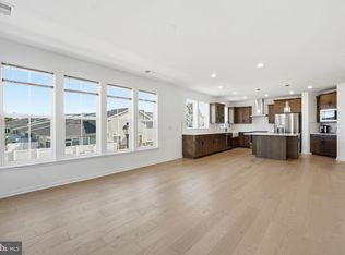 13970 Englefield Dr UNIT 207, Woodbridge, VA 22193