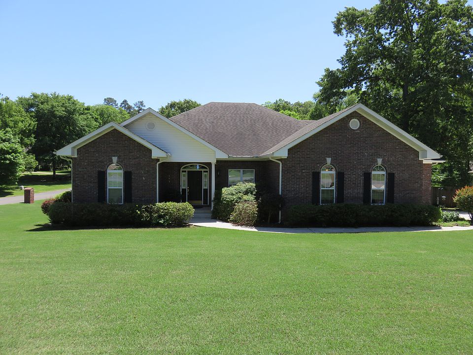 1st image of 115 Clairmoor Ct