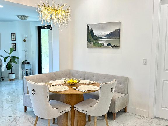 4th image of 486 S Cortez Drive Circle S #486