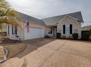 1015 Garden Club Way, Leland, NC 28451