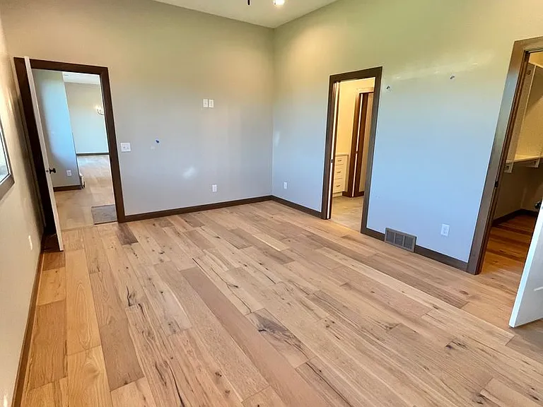 5525 W Liberator Cir — Photo 16