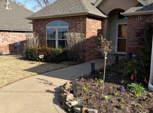 2613 S 12th St, Broken Arrow, OK 74012