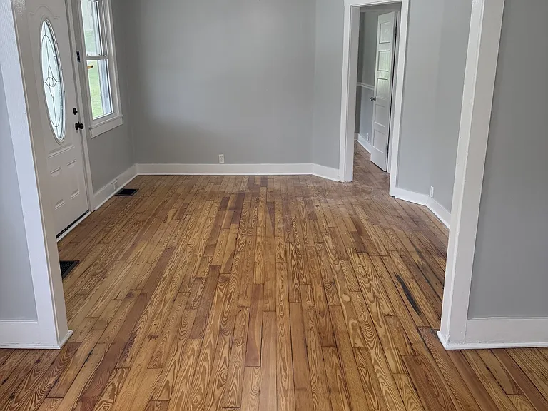 102 Orchard Dr — Photo 4