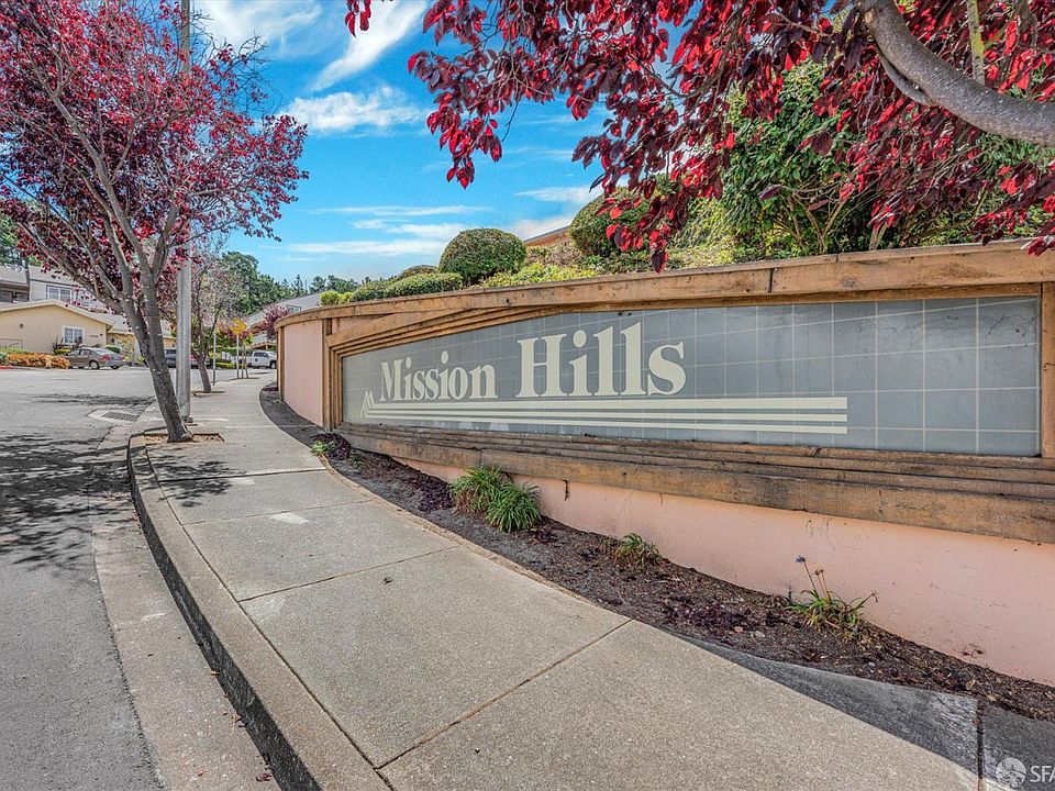 1st image of 1009 San Antonio Cir Unit 221