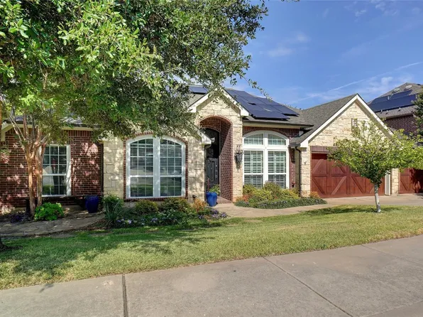 815 Spring Creek Dr, Grapevine, TX 76051