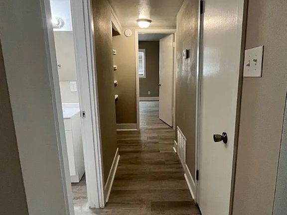 3rd image of 185 Oakhaven Ave APT A2