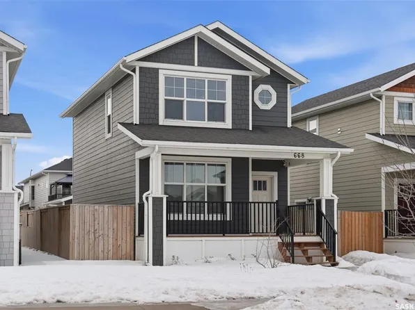 668 Meadows BOULEVARD, Saskatoon, SK S7V 0M5