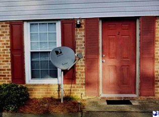 428 Clark St APT C-2, Cheraw, SC 29520