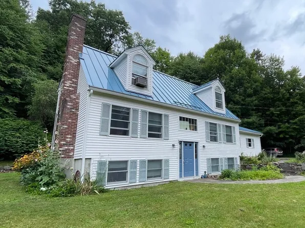 450 Lancaster Ave, Lunenburg, MA 01462