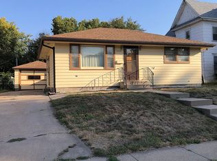 4534 Madison Ave, Lincoln, NE 68504