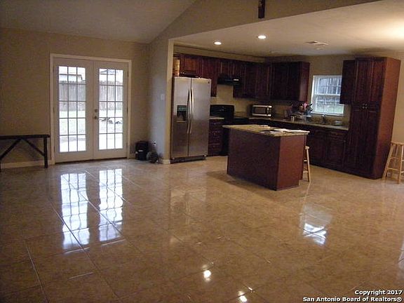 4th image of 1235 White Rock Dr