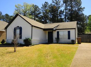 6899 Lagrange Cir S, Cordova, TN 38018