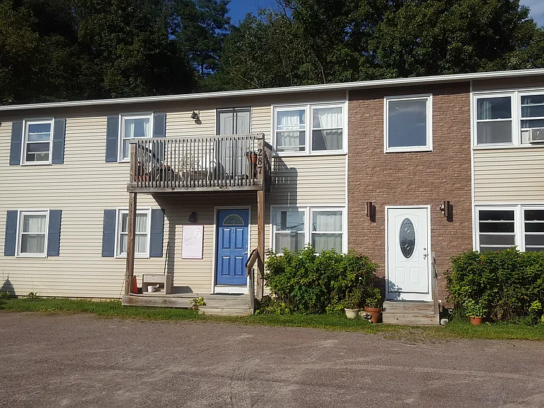 287 E Main St #3 — Photo 3