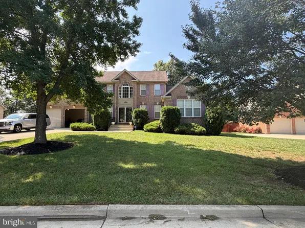 810 Sero Pine Ln, Fort Washington, MD 20744