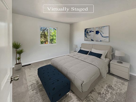 4th image of 6523 Martin Ct NE