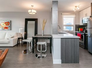 335 18th Ave SW, Calgary, AB T2M0T4