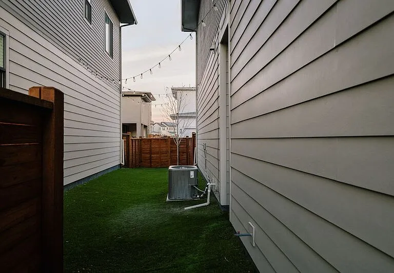 6358 Elmira Ct — Photo 30