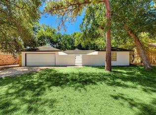 5519 Sheraton Oaks Dr, Houston, TX 77091