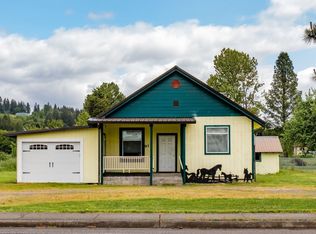 913 SW 20th St, Chehalis, WA 98532