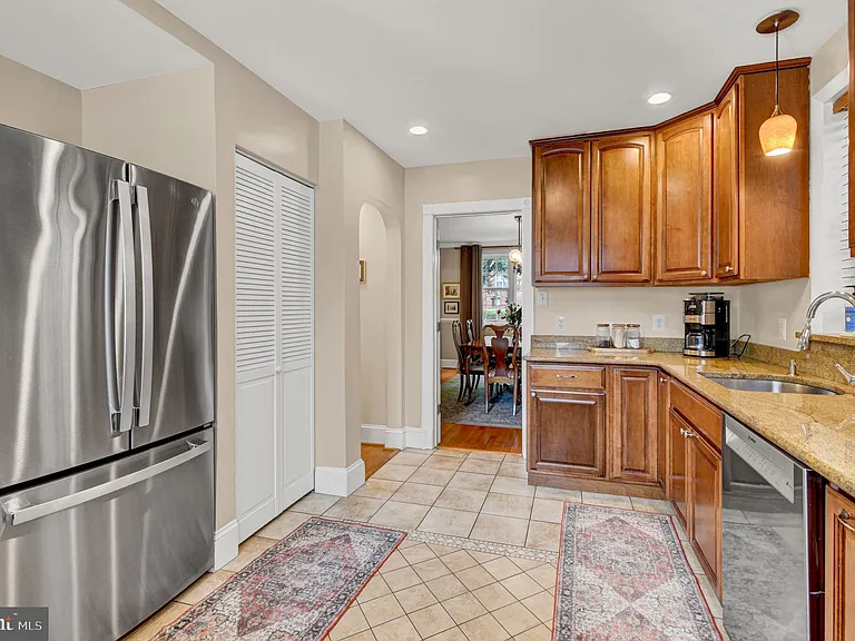 8112 Eastern Ave NW — Photo 51