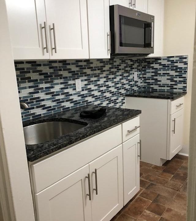 1st image of 3146 45th St APT 1B