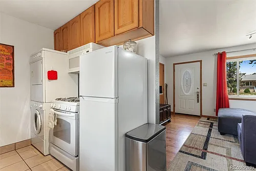 361 N 10th Ave Photo 1