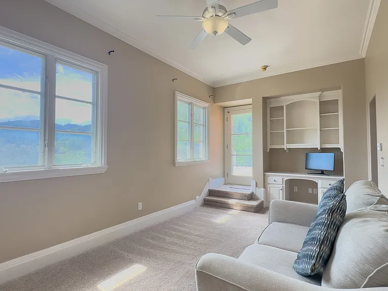 22040 Mount Eden Rd — Photo 24