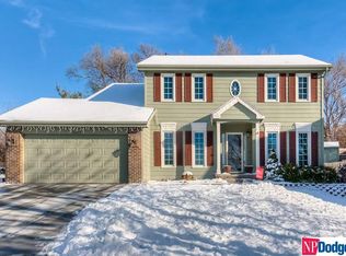 16805 M Cir, Omaha, NE 68135